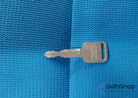 1992 Geo Tracker from USA, damaged, VIN 2CNBJ18U6N6921488